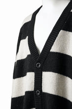 画像をギャラリービューアに読み込む, A.F ARTEFACT BORSERS COMBI KNIT CARDIGAN (BLACK x IVORY x GREY)