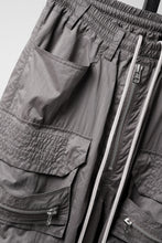 Load image into Gallery viewer, 【SAMPLE】A.F ARTEFACT TENCEL-NYLON CARGO SARROUEL EASY PANTS (GREY)