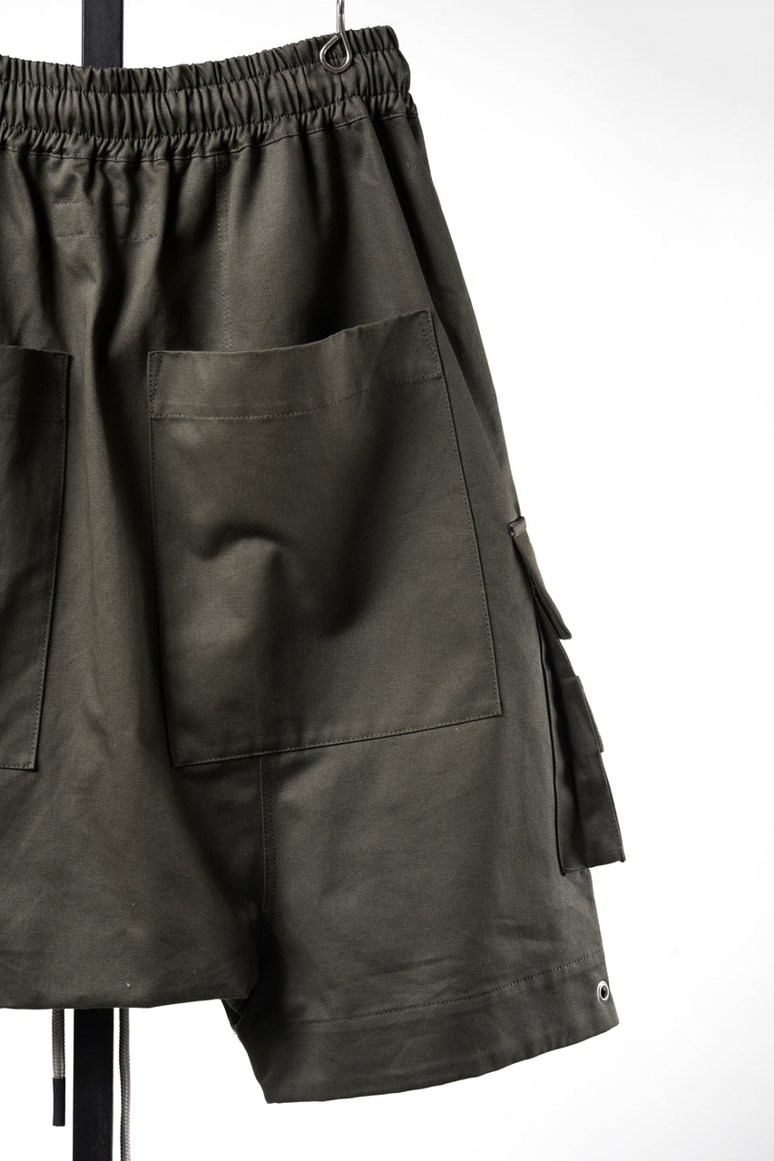 Load image into Gallery viewer, 【SAMPLE】A.F ARTEFACT COTTON TWIIL DROPCROTCH SHORTS (DARK OLIVE)