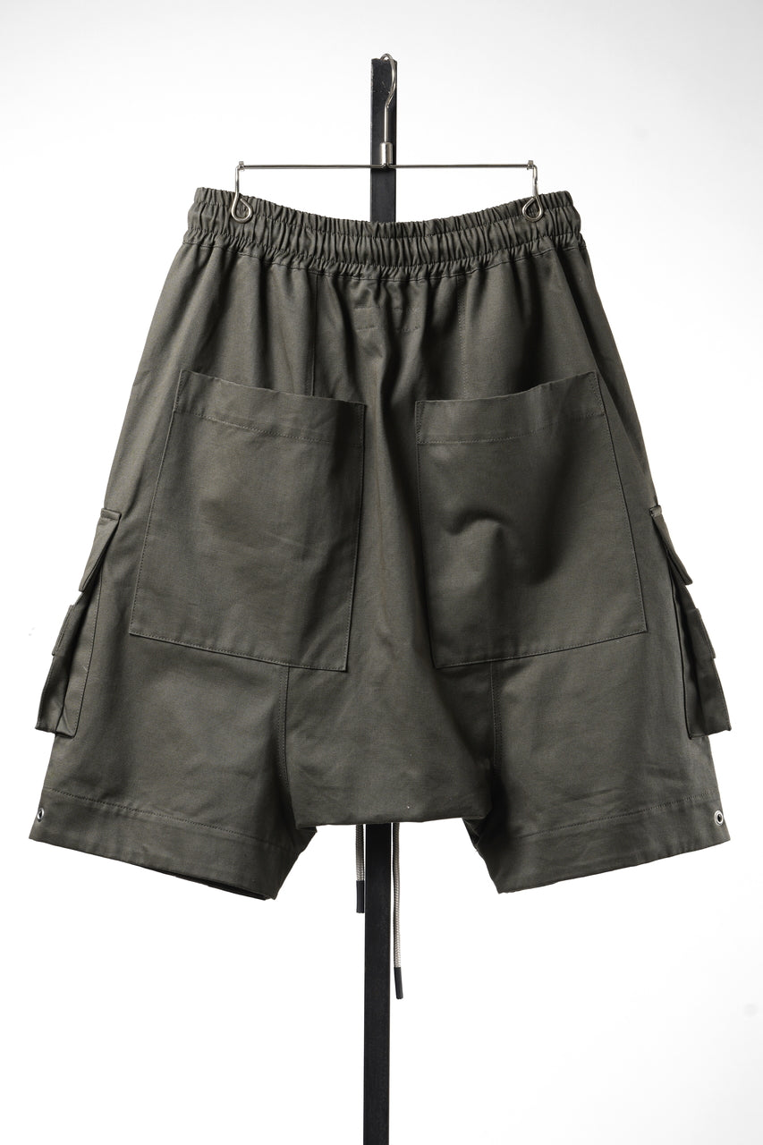 Load image into Gallery viewer, 【SAMPLE】A.F ARTEFACT COTTON TWIIL DROPCROTCH SHORTS (DARK OLIVE)