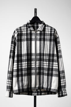 Load image into Gallery viewer, 【SAMPLE】A.F ARTEFACT SWING TOP BLOUSON / HEAVY FLANNEL PLAID (BLACK × WHITE)
