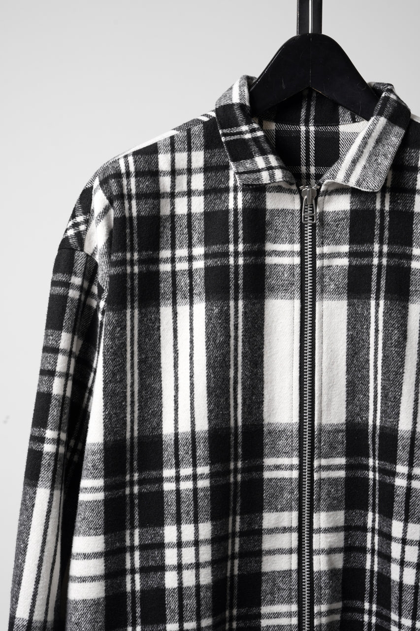 Load image into Gallery viewer, 【SAMPLE】A.F ARTEFACT SWING TOP BLOUSON / HEAVY FLANNEL PLAID (BLACK × WHITE)