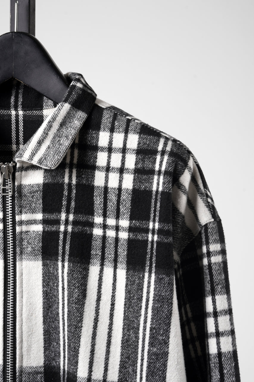Load image into Gallery viewer, 【SAMPLE】A.F ARTEFACT SWING TOP BLOUSON / HEAVY FLANNEL PLAID (BLACK × WHITE)