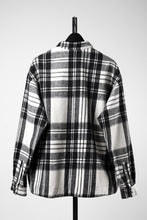 Load image into Gallery viewer, 【SAMPLE】A.F ARTEFACT SWING TOP BLOUSON / HEAVY FLANNEL PLAID (BLACK × WHITE)