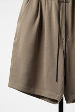画像をギャラリービューアに読み込む, N/07 2TUCK EASY SHORTS / RIBBED CARDBOARD KNIT JERSEY (SAND)