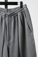 画像をギャラリービューアに読み込む, N/07 2TUCK EASY SHORTS / RIBBED CARDBOARD KNIT JERSEY (GREY)