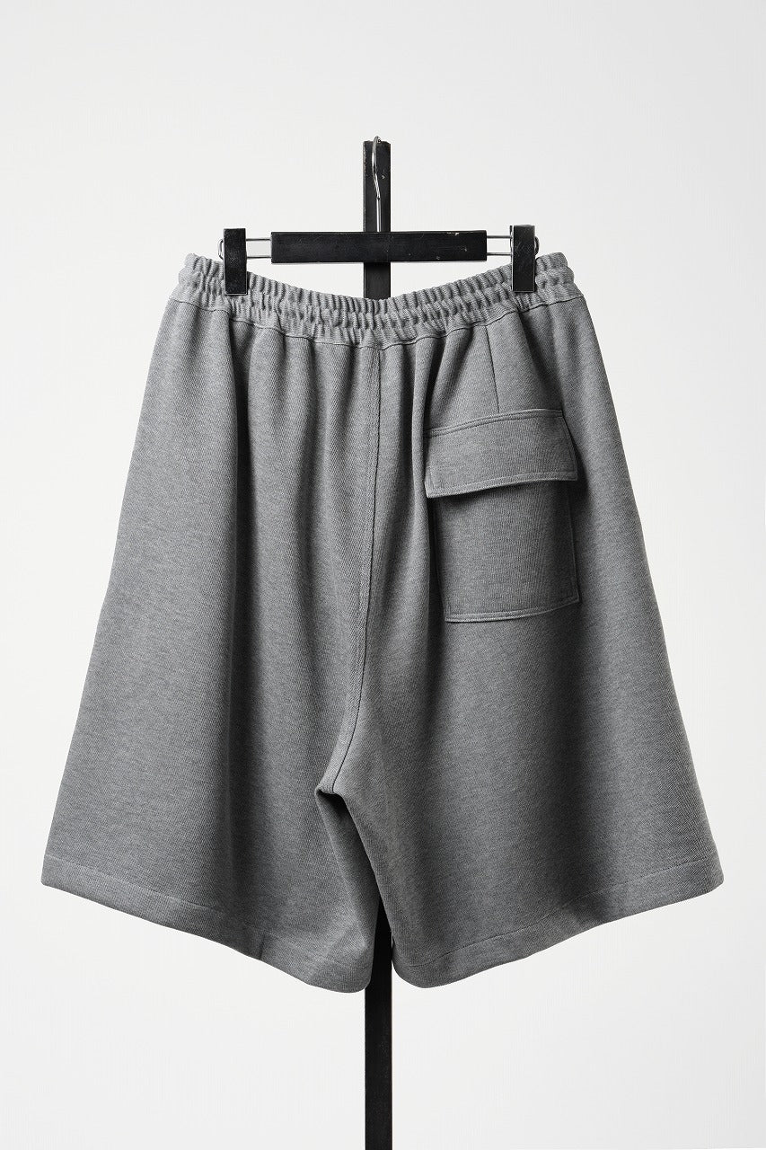 画像をギャラリービューアに読み込む, N/07 2TUCK EASY SHORTS / RIBBED CARDBOARD KNIT JERSEY (GREY)