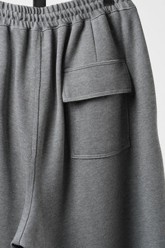 画像をギャラリービューアに読み込む, N/07 2TUCK EASY SHORTS / RIBBED CARDBOARD KNIT JERSEY (GREY)