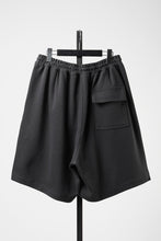 画像をギャラリービューアに読み込む, N/07 2TUCKS EASY SHORTS / RIBBED CARDBOARD KNIT JERSEY (CHARCOAL)