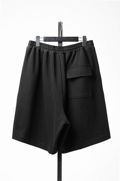 画像をギャラリービューアに読み込む, N/07 2TUCKS EASY SHORTS / RIBBED CARDBOARD KNIT JERSEY (BLACK)