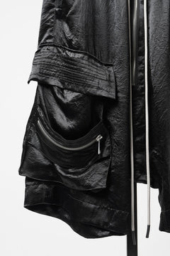 画像をギャラリービューアに読み込む, 【SAMPLE SALE】A.F ARTEFACT SATIN LOWCROTCH MILITARY WIDE SHORTS (BLACK)