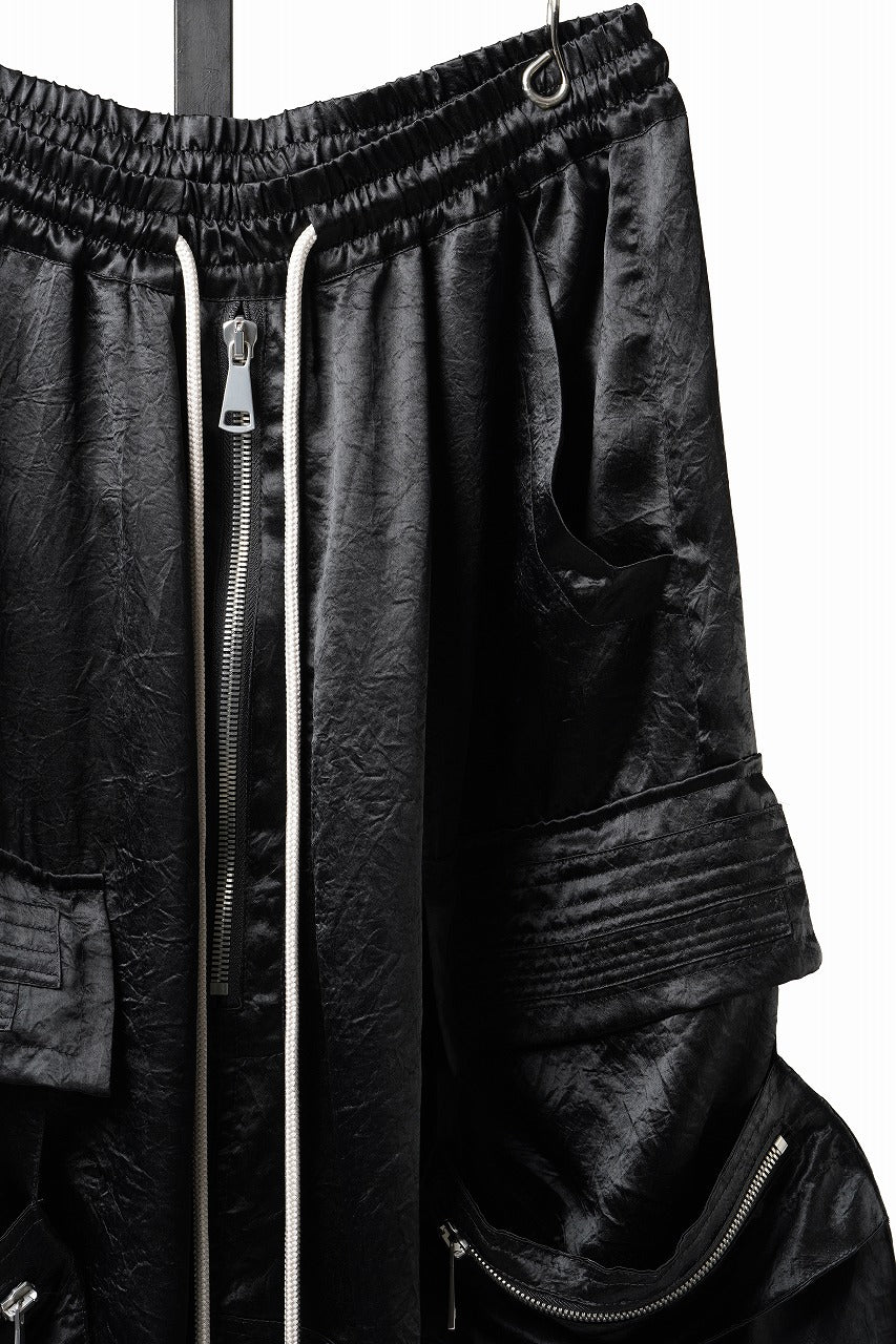 画像をギャラリービューアに読み込む, 【SAMPLE SALE】A.F ARTEFACT SATIN LOWCROTCH MILITARY WIDE SHORTS (BLACK)