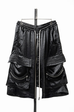画像をギャラリービューアに読み込む, 【SAMPLE SALE】A.F ARTEFACT SATIN LOWCROTCH MILITARY WIDE SHORTS (BLACK)