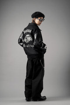 Load image into Gallery viewer, LASTMAN CAR CLUB JACKET (BLACK)