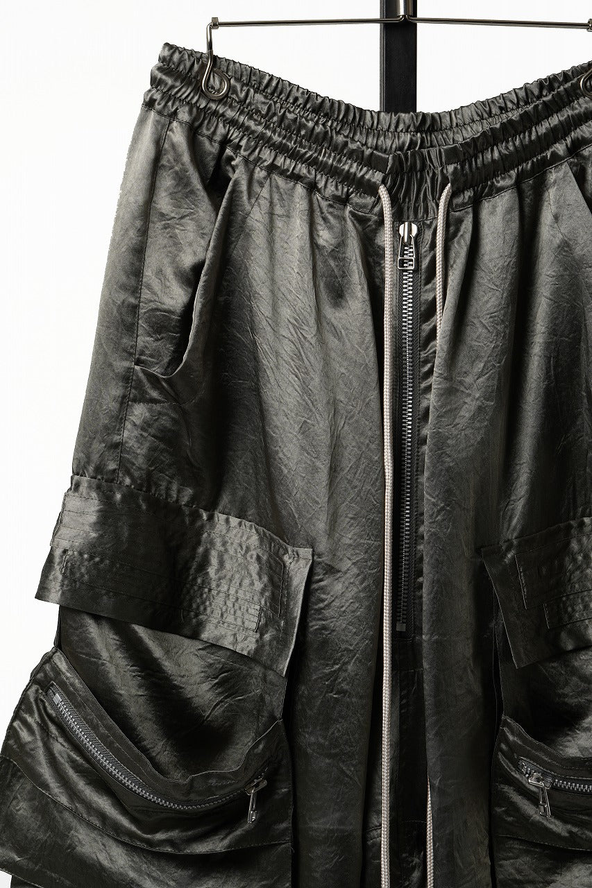 画像をギャラリービューアに読み込む, 【SAMPLE SALE】A.F ARTEFACT SATIN LOWCROTCH MILITARY WIDE SHORTS (KHAKI)