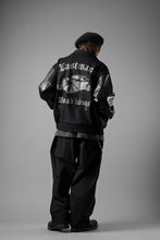 Load image into Gallery viewer, LASTMAN CAR CLUB JACKET (BLACK)