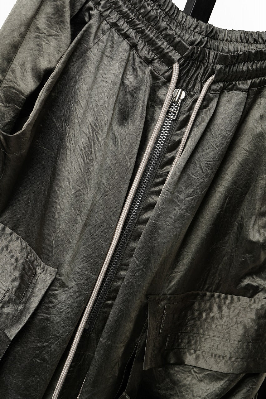 画像をギャラリービューアに読み込む, 【SAMPLE SALE】A.F ARTEFACT SATIN LOWCROTCH MILITARY WIDE SHORTS (KHAKI)
