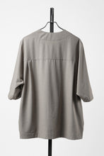 画像をギャラリービューアに読み込む, 【SAMPLE SALE】A.F ARTEFACT NO COLLAR SHIRT / TROPICAL WOOL (LIGHT BEIGE)