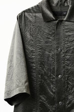 画像をギャラリービューアに読み込む, 【SAMPLE SALE】A.F ARTEFACT SATIN HALF SLEEVE SHIRT (KHAKI)