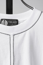 Load image into Gallery viewer, OBLADI BLACK STITCHES ON HALF BODY WHITE T-SHIRT (WHITE)