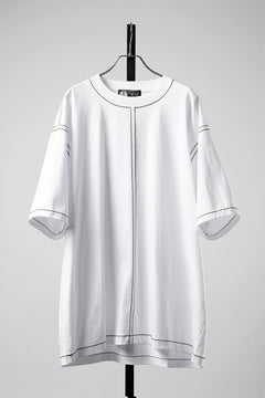 Load image into Gallery viewer, OBLADI BLACK STITCHES ON WHITE T-SHIRT (WHITE)