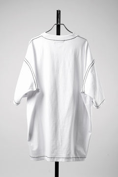 Load image into Gallery viewer, OBLADI BLACK STITCHES ON WHITE T-SHIRT (WHITE)
