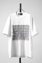 Load image into Gallery viewer, OBLADI WHITE T-SHIRT WITH GREEN-PURPLE CRISSCROSS SQUARE STITCHES ON MESH (WHITE)