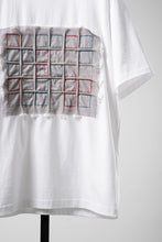 Load image into Gallery viewer, OBLADI WHITE T-SHIRT WITH GREEN-RED CRISSCROSS SQUARE STITCHES ON MESH (WHITE)