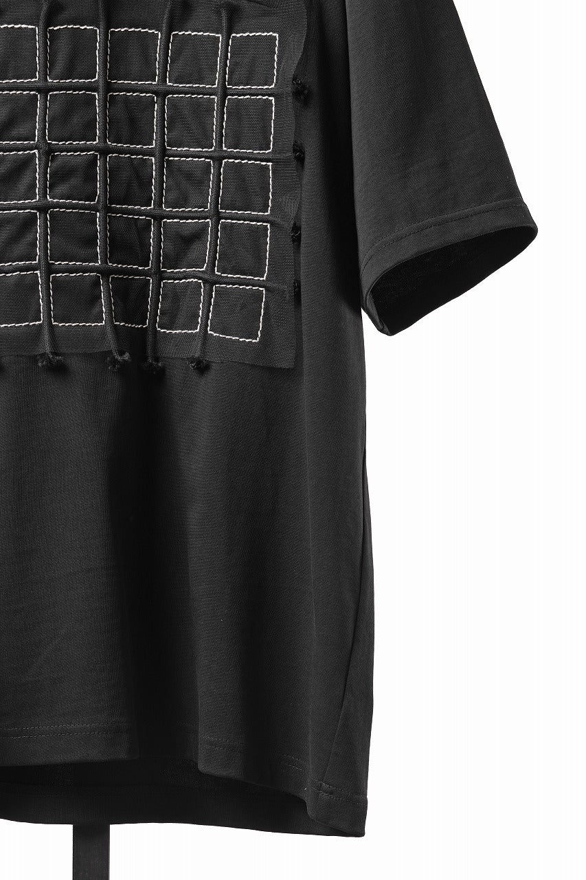 Load image into Gallery viewer, OBLADI BLACK T-SHIRT WITH BEIGE CRISSCROSS SQUARE STITCHES ON MESH (BLACK)