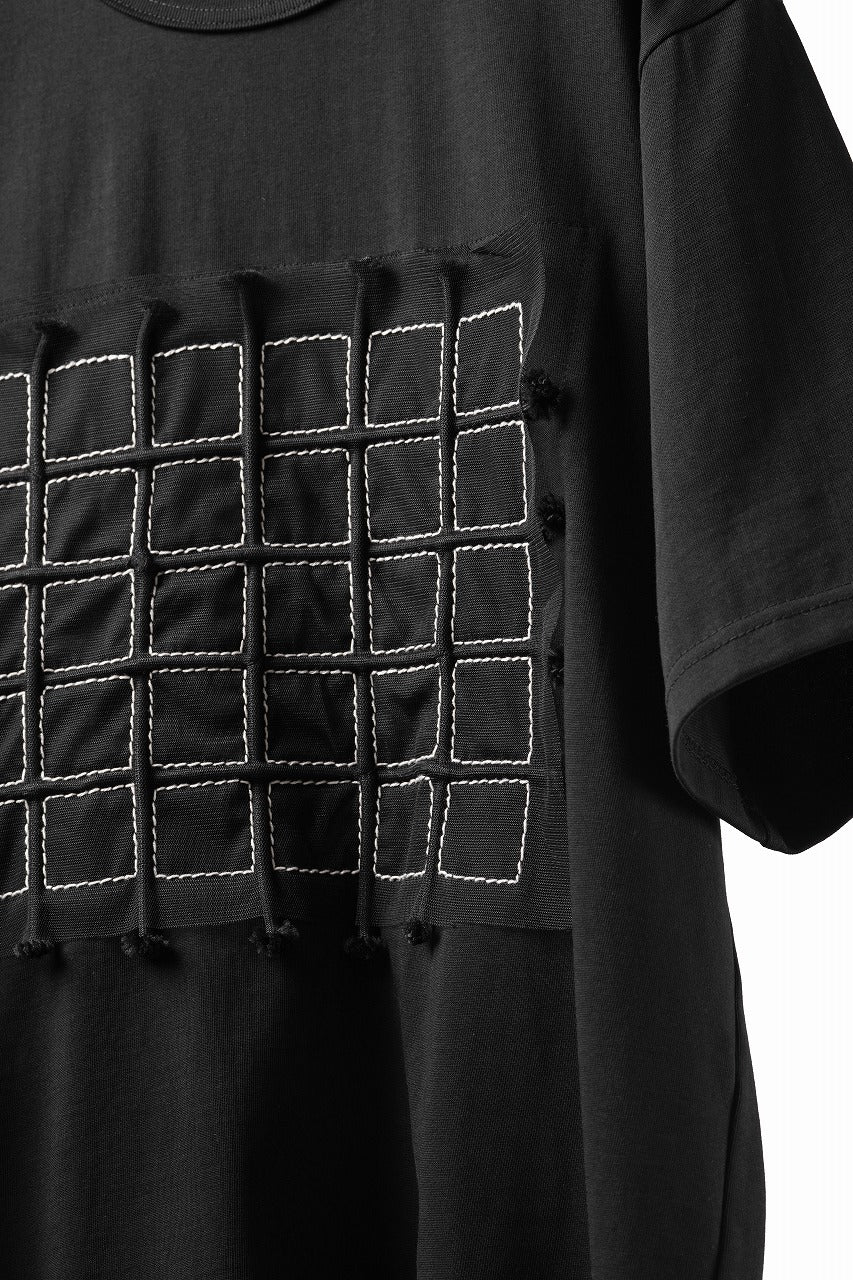 Load image into Gallery viewer, OBLADI BLACK T-SHIRT WITH BEIGE CRISSCROSS SQUARE STITCHES ON MESH (BLACK)