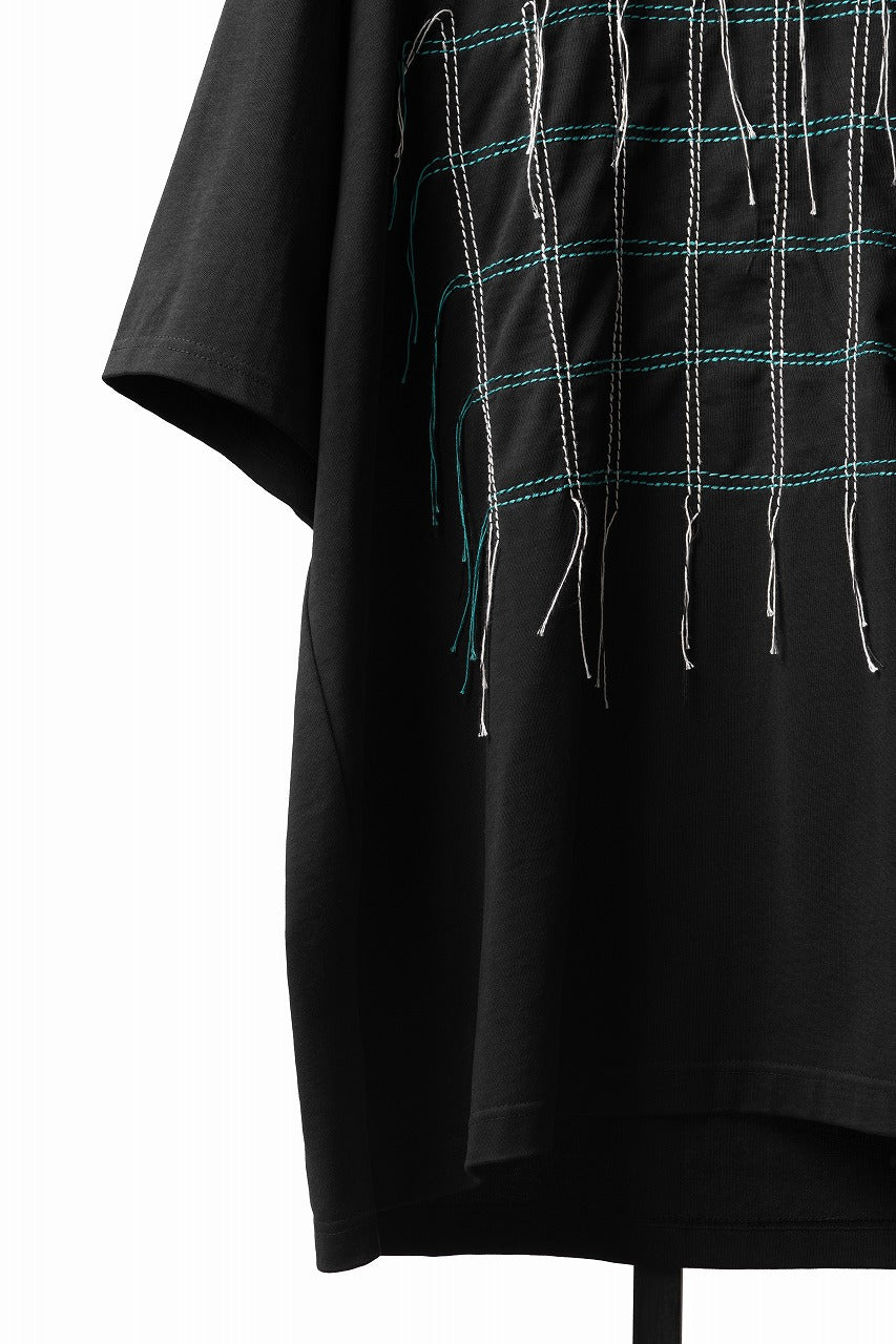 Load image into Gallery viewer, OBLADI GREEN &amp; BEIGE GRID STITCHES ON BLACK T-SHIRT (BLACK)