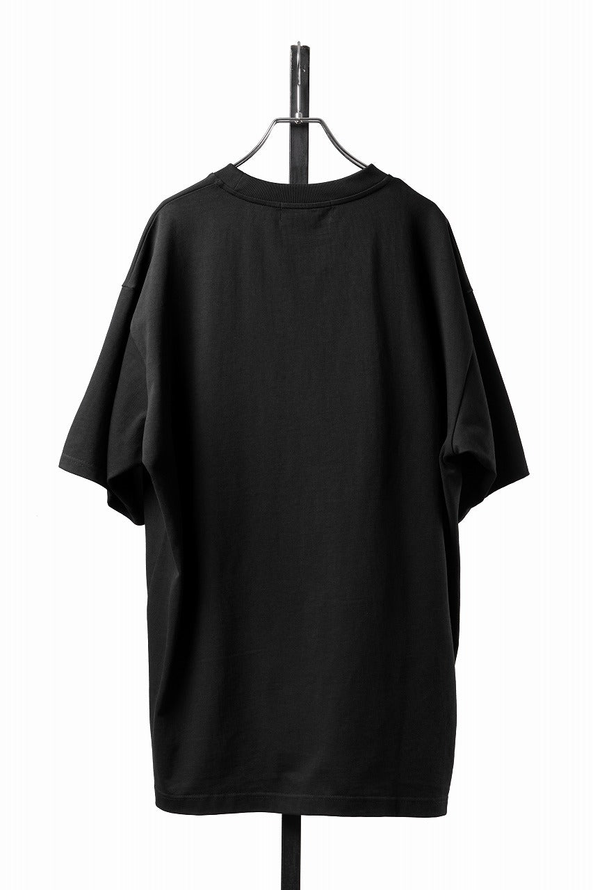 Load image into Gallery viewer, OBLADI GREEN &amp; BEIGE GRID STITCHES ON BLACK T-SHIRT (BLACK)