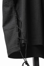 Load image into Gallery viewer, OBLADI SIDE LACE-UP T-SHIRT (BLACK)