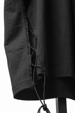 Load image into Gallery viewer, OBLADI SIDE LACE-UP T-SHIRT (BLACK)