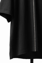 Load image into Gallery viewer, OBLADI JINBEI T SHIRT (BLACK)