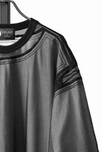 Load image into Gallery viewer, OBLADI MESH WITH PATCHWORK T-SHIRT (WHITE x BLACK)