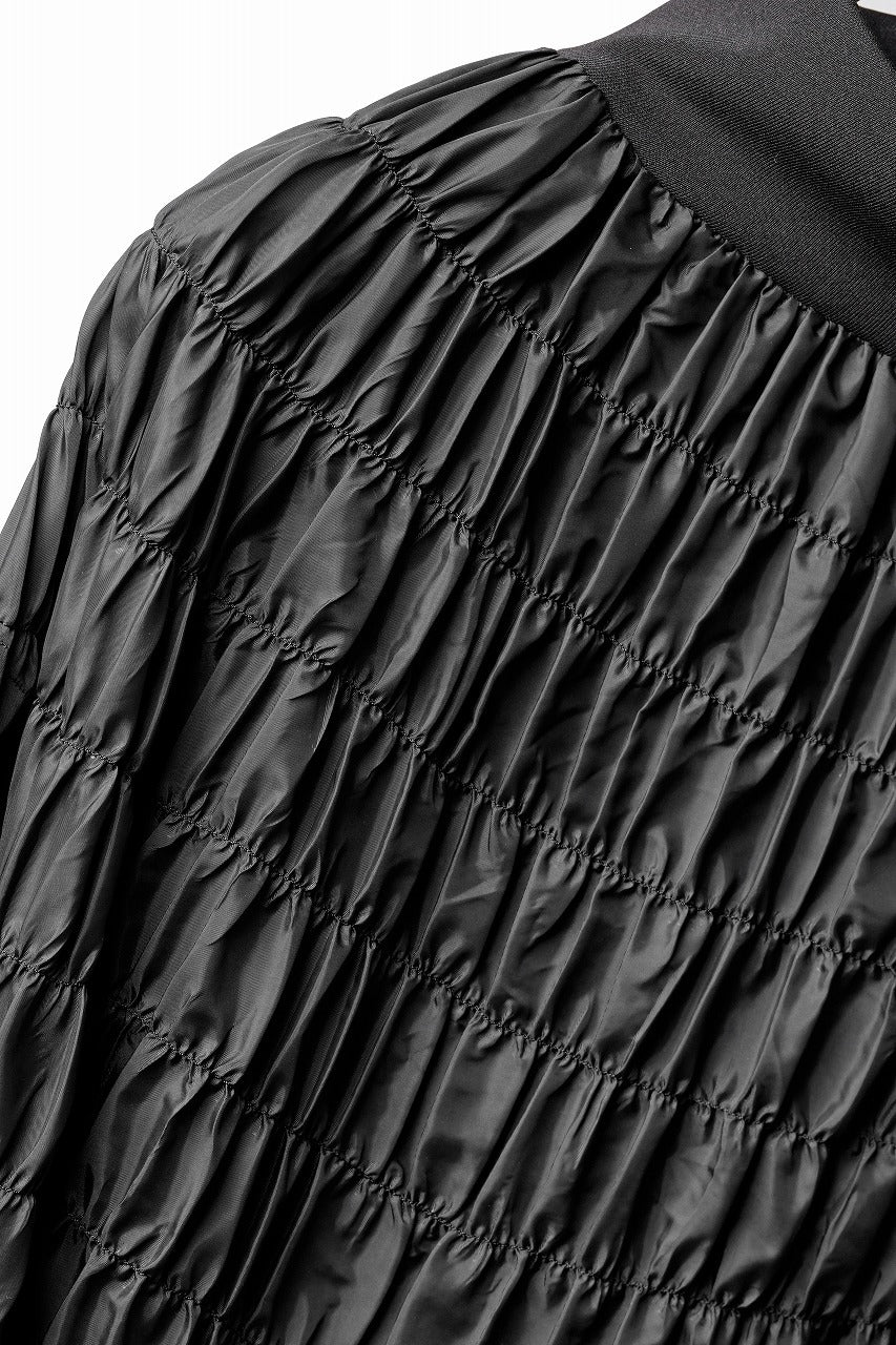 Load image into Gallery viewer, OBLADI HALF-BODY GATHERED PARACHUTE LONG SLEEVES (BLACK)