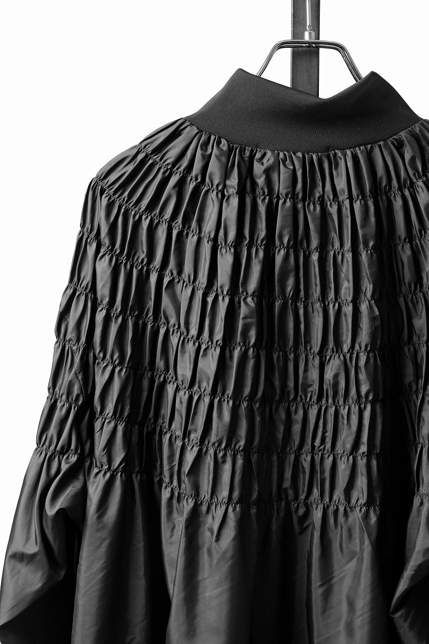 Load image into Gallery viewer, OBLADI HALF-BODY GATHERED PARACHUTE LONG SLEEVES (BLACK)