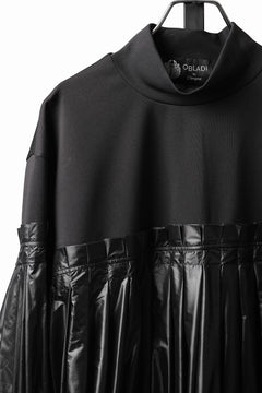 Load image into Gallery viewer, OBLADI PARACHUTE KNIFE- PLEAT TOPS (BLACK)