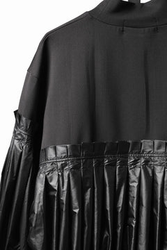 Load image into Gallery viewer, OBLADI PARACHUTE KNIFE- PLEAT TOPS (BLACK)
