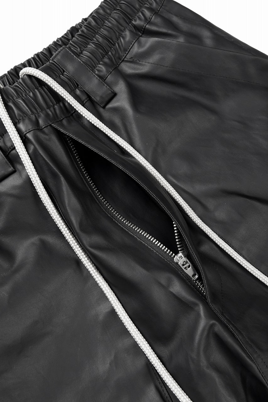 画像をギャラリービューアに読み込む, A.F ARTEFACT MATTE COATING ZIP WIDE PANTS (BLACK)