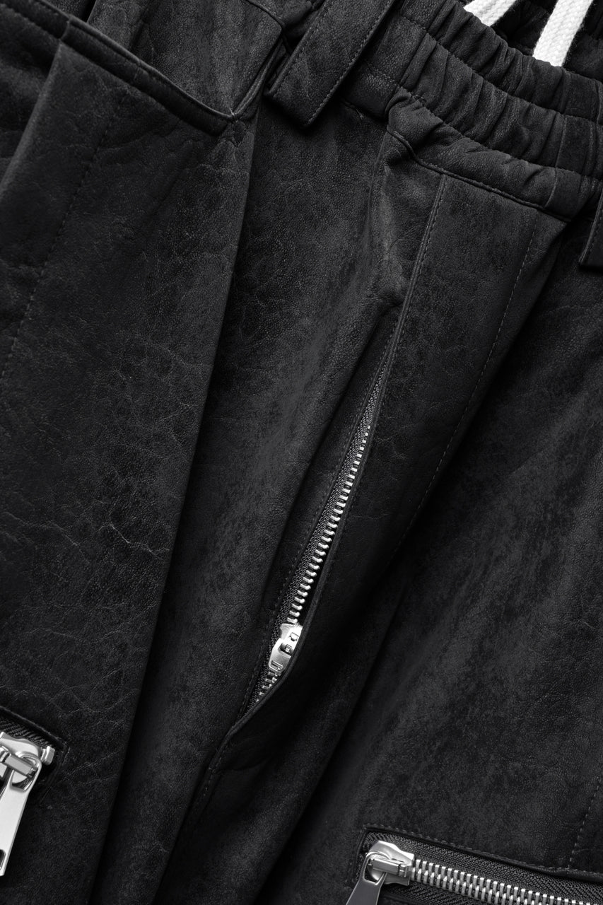 画像をギャラリービューアに読み込む, A.F ARTEFACT MULTI FLAP WIDE PANTS / VEGAN LEATHER (BLACK)