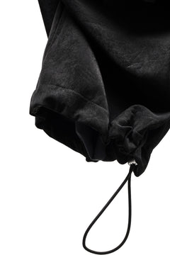 画像をギャラリービューアに読み込む, A.F ARTEFACT MULTI FLAP WIDE PANTS / VEGAN LEATHER (BLACK)