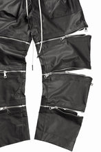 画像をギャラリービューアに読み込む, A.F ARTEFACT MATTE COATING ZIP WIDE PANTS (BLACK)