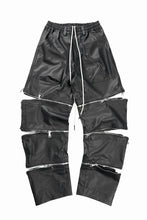 画像をギャラリービューアに読み込む, A.F ARTEFACT MATTE COATING ZIP WIDE PANTS (BLACK)