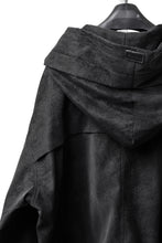 画像をギャラリービューアに読み込む, A.F ARTEFACT MILITARY HOODIE BLOUSON / VEGAN LEATHER (BLACK)