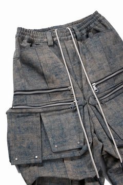画像をギャラリービューアに読み込む, A.F ARTEFACT BLENDED SHADES DENIM CARGO TUCK WIDE PANTS (STEEL BLUE)