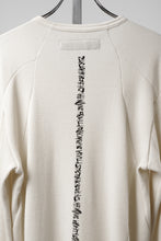 画像をギャラリービューアに読み込む, A.F ARTEFACT BACK PRINTED PULLOVER TOP / WAFFLE KNIT JERSEY (IVORY)
