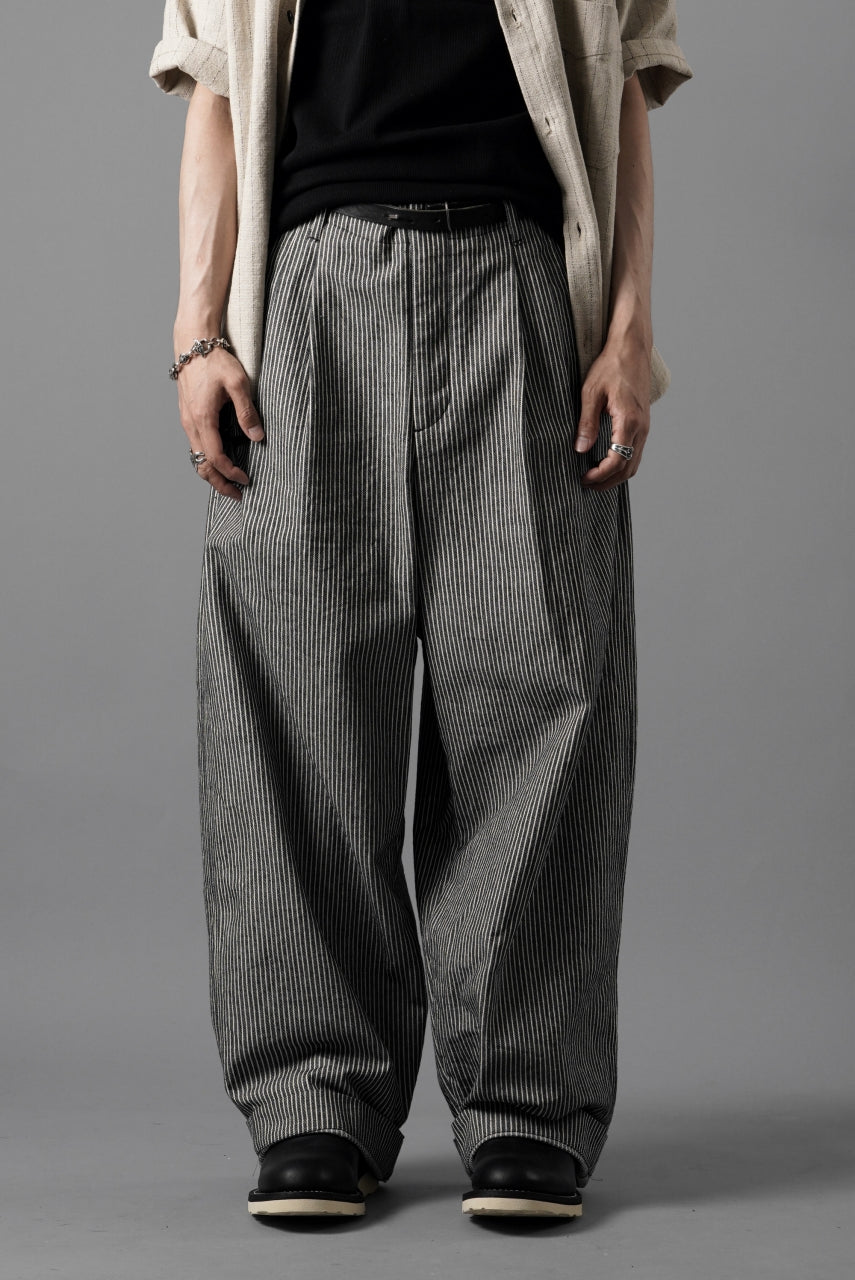 N/07 2 TUCKS WIDE TAPERED TROUSERS / SELVEDGE HICKORY STRIPES DENIM (ONE WASHED) (BLACK x WHITE)