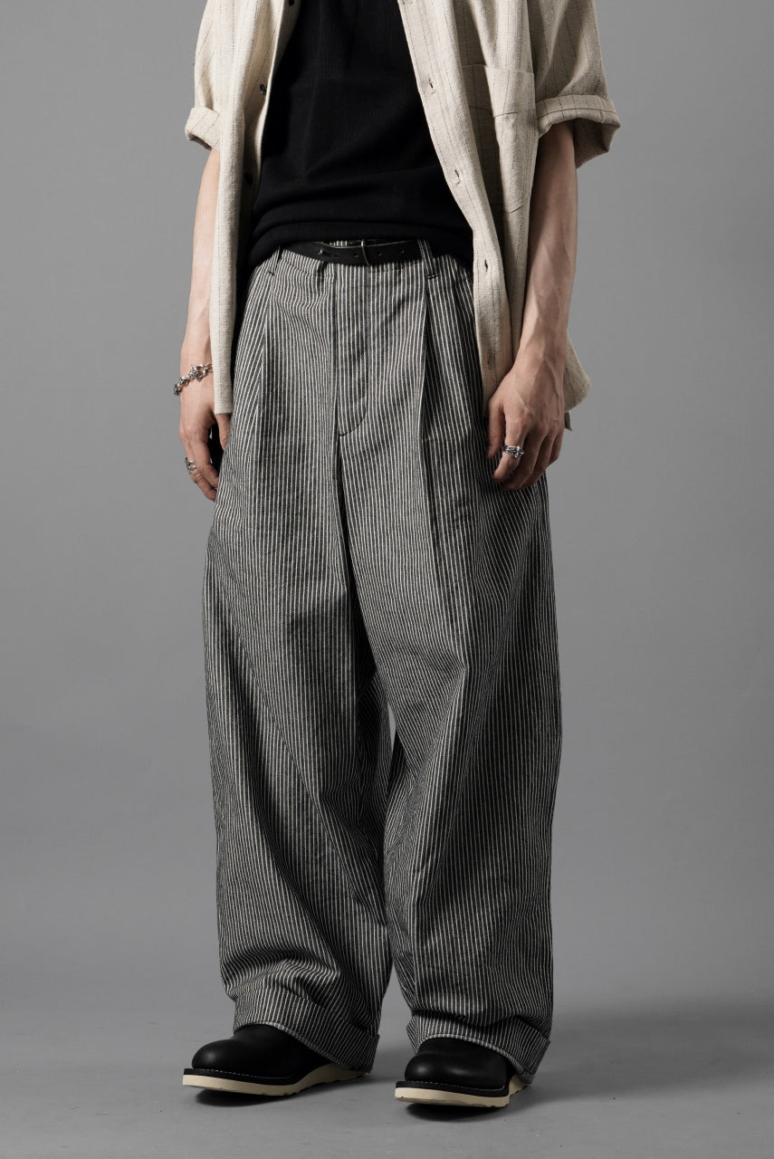 N/07 2TUCKS WIDE TAPERED TROUSERS / SELVEDGE HICKORY STRIPES